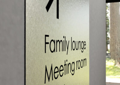 demain_signage_meeting_room